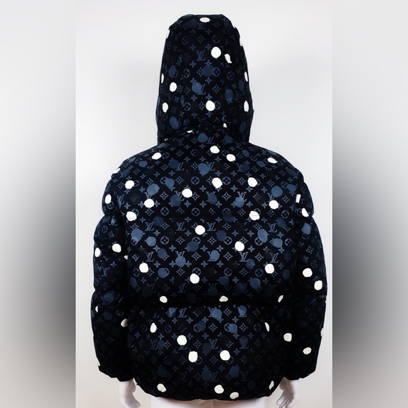 LOUIS VUITTON x YAYOI KUSAMA Monogram Black White Polka Dots Puffer Down Jacket - Picture 8 of 16